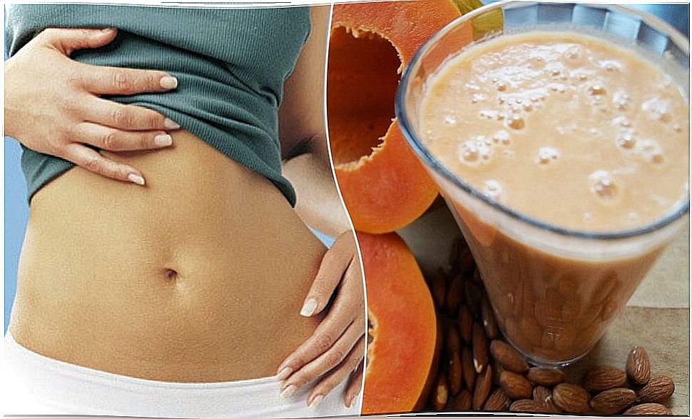 Digestive smoothie with papaya and almond milk