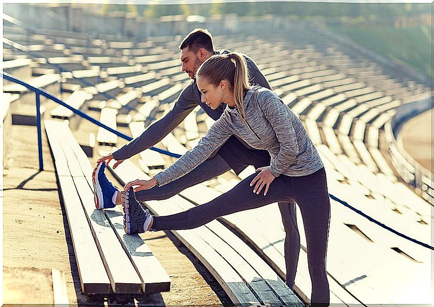 Discover here the 4 ways to warm up before doing sports