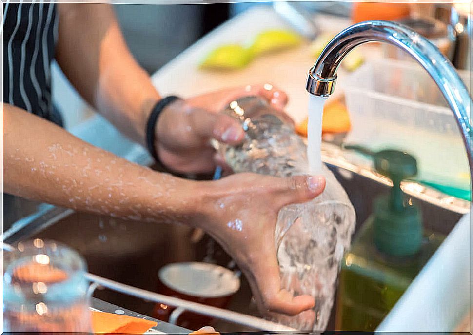 Washing in the kitchen.