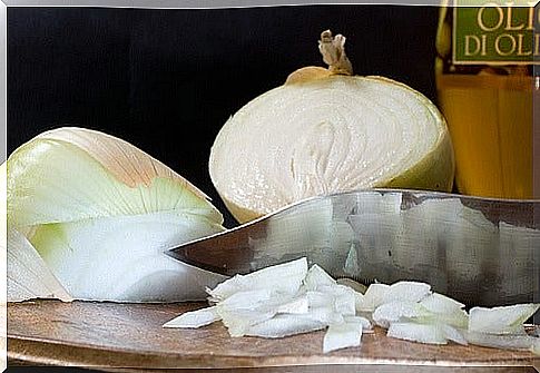 onion to harden nails